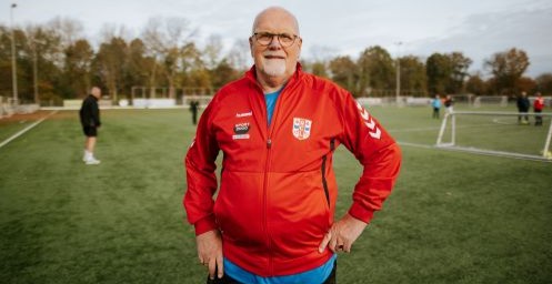 Nico Oosterom op het voetbalveld